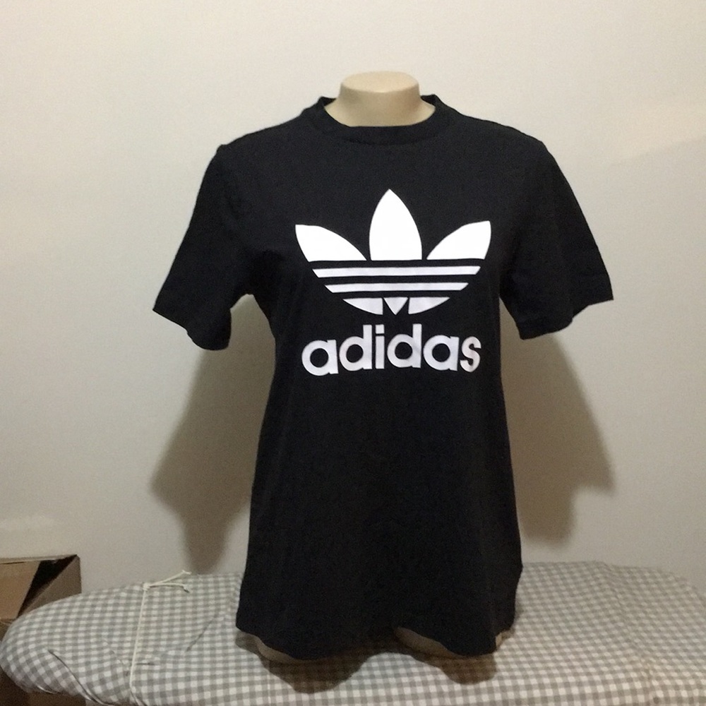 Brand New adidas top